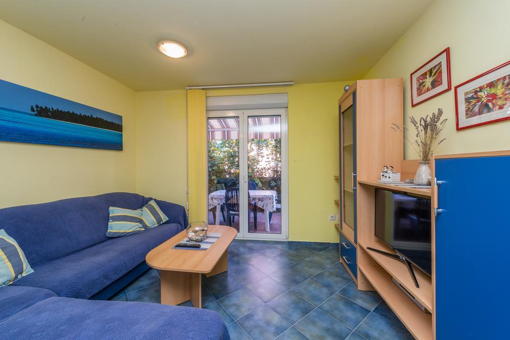 Apartment Stipic Petrčane Exterior foto